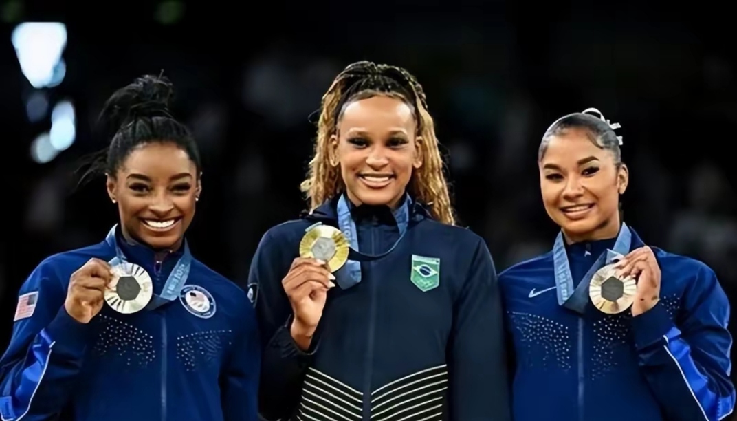 罗马尼亚田径选手突围成功，获得个人铜牌的简单介绍