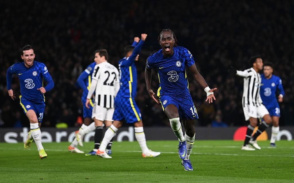 爱游戏网页版登录入口-尤文图斯遇困扰，蓝军表现稳定