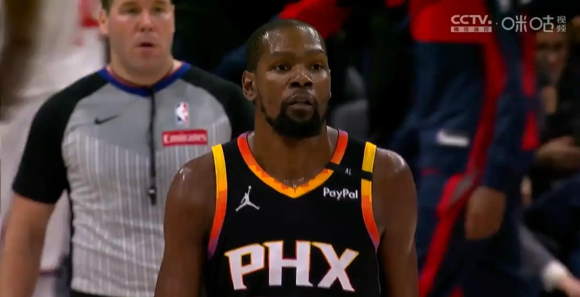 爱游戏体育链接-太阳力克雷霆，布克狂砍40分称王