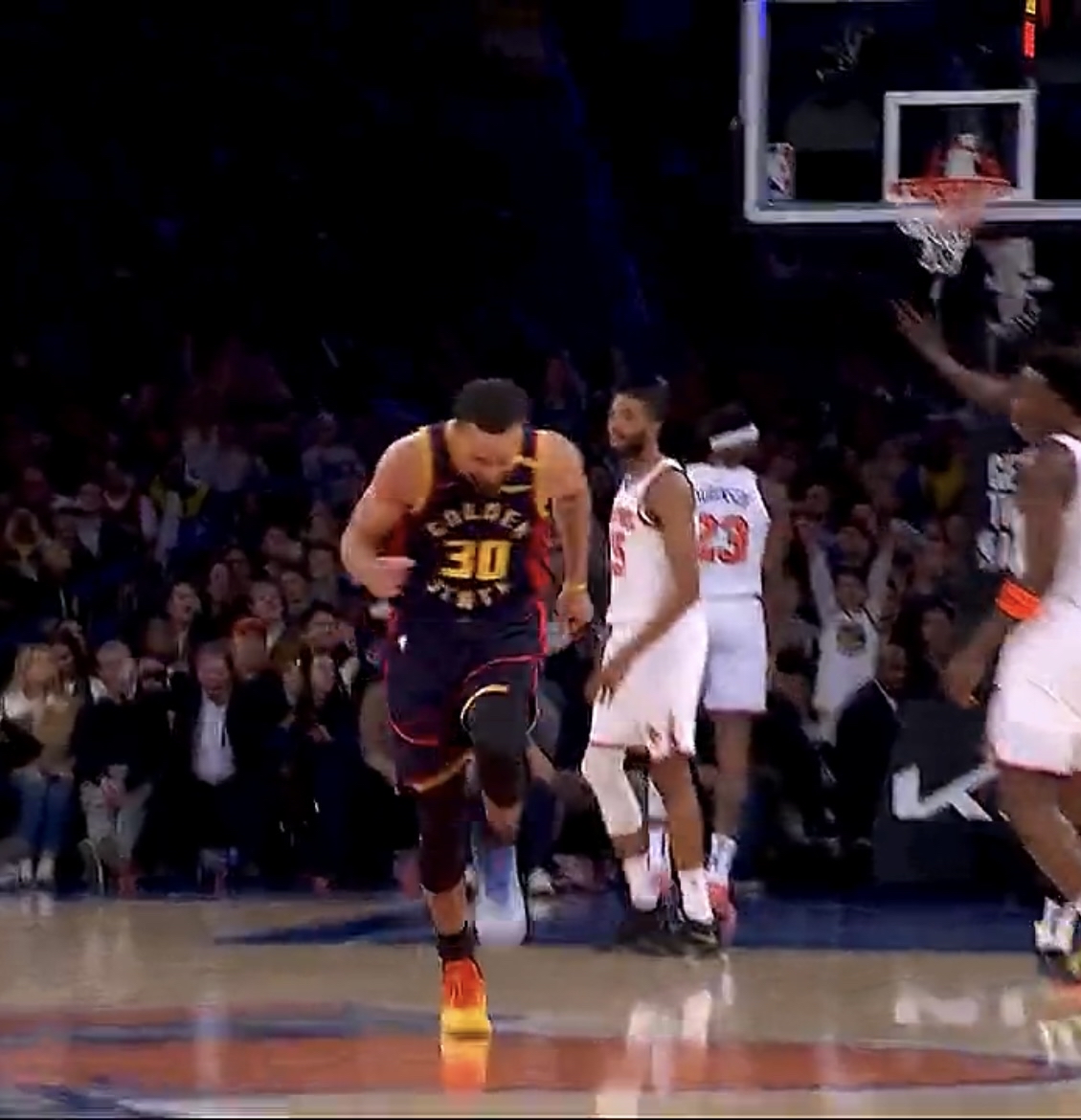 勇士惨败圣安东尼奥，三连败境遇的简单介绍