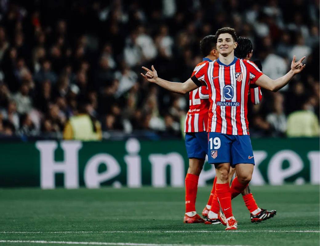 包含稳赢球队，马德里竞技获得胜利的词条