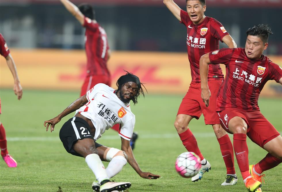 爱游戏在线-河北华夏凭借绝杀球获得胜利，反击成功