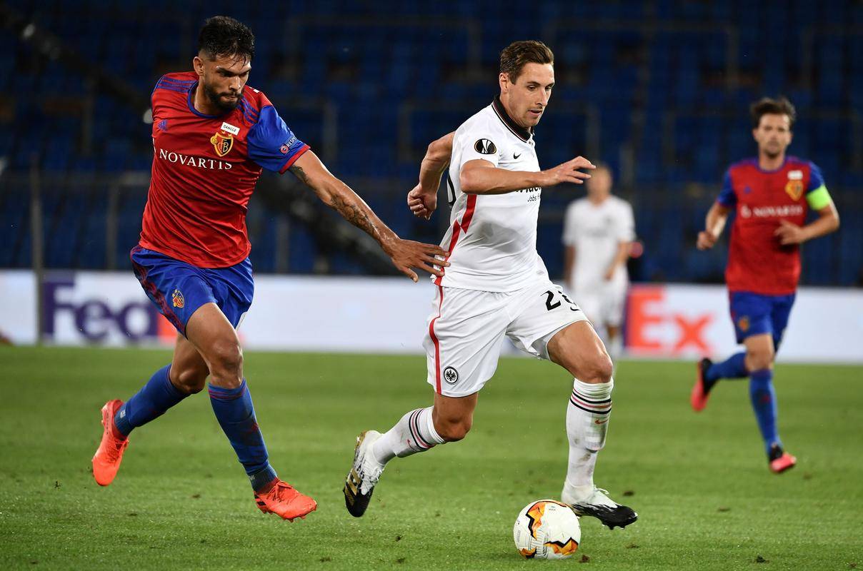 爱游戏登录-包含里昂客场小胜，继续领头对手追赶的词条